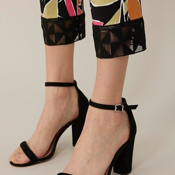 Joseph Ribkoff Lydia Cropped Lace Trim Pants Straight Leg Leaf Print Size 12 New - Picture 7 of 9